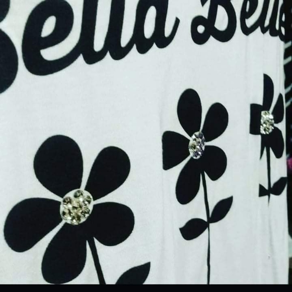 💥 CLOSET CLOSING SALE💥FREE LEGGINGS 💥 Ladies Racerback Tank Tee-NWOT - Picture 3 of 5